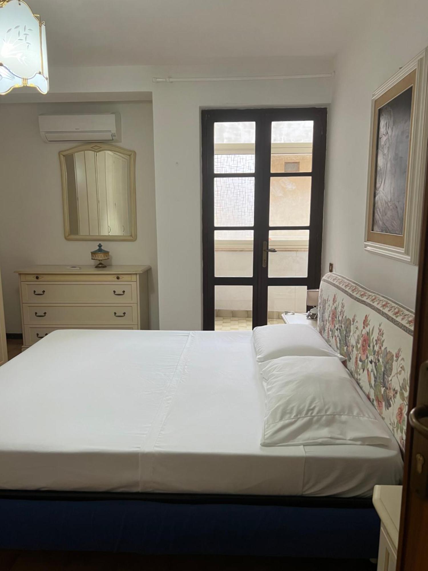 Lu' Appartement Gonnesa Buitenkant foto